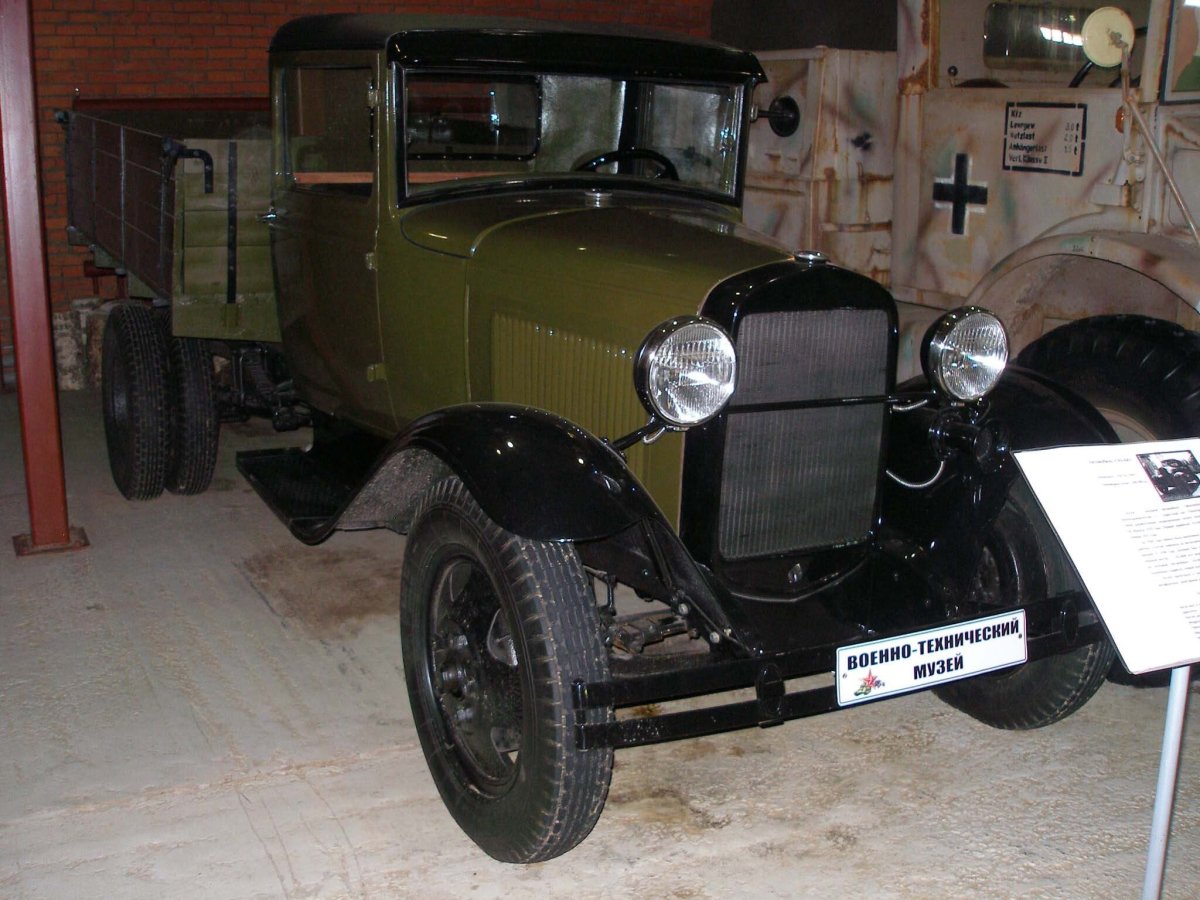 Автомобиль ГАЗ-АА полуторка 1932