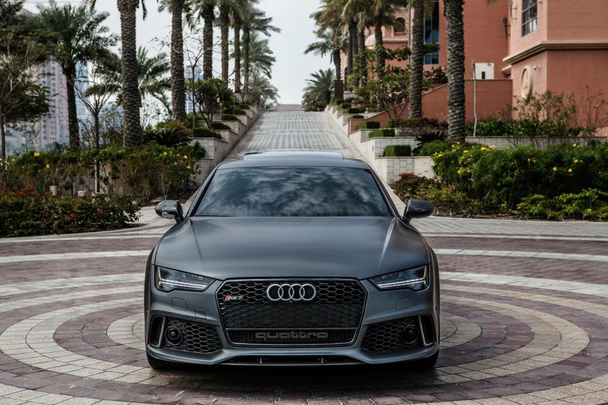 Audi rs7 Etron