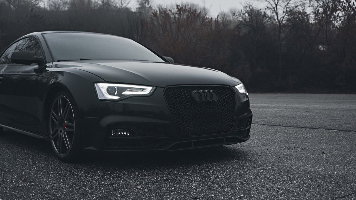Ауди s5 черная матовая