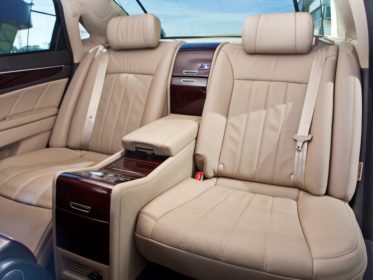 Nissan Teana оттоманка