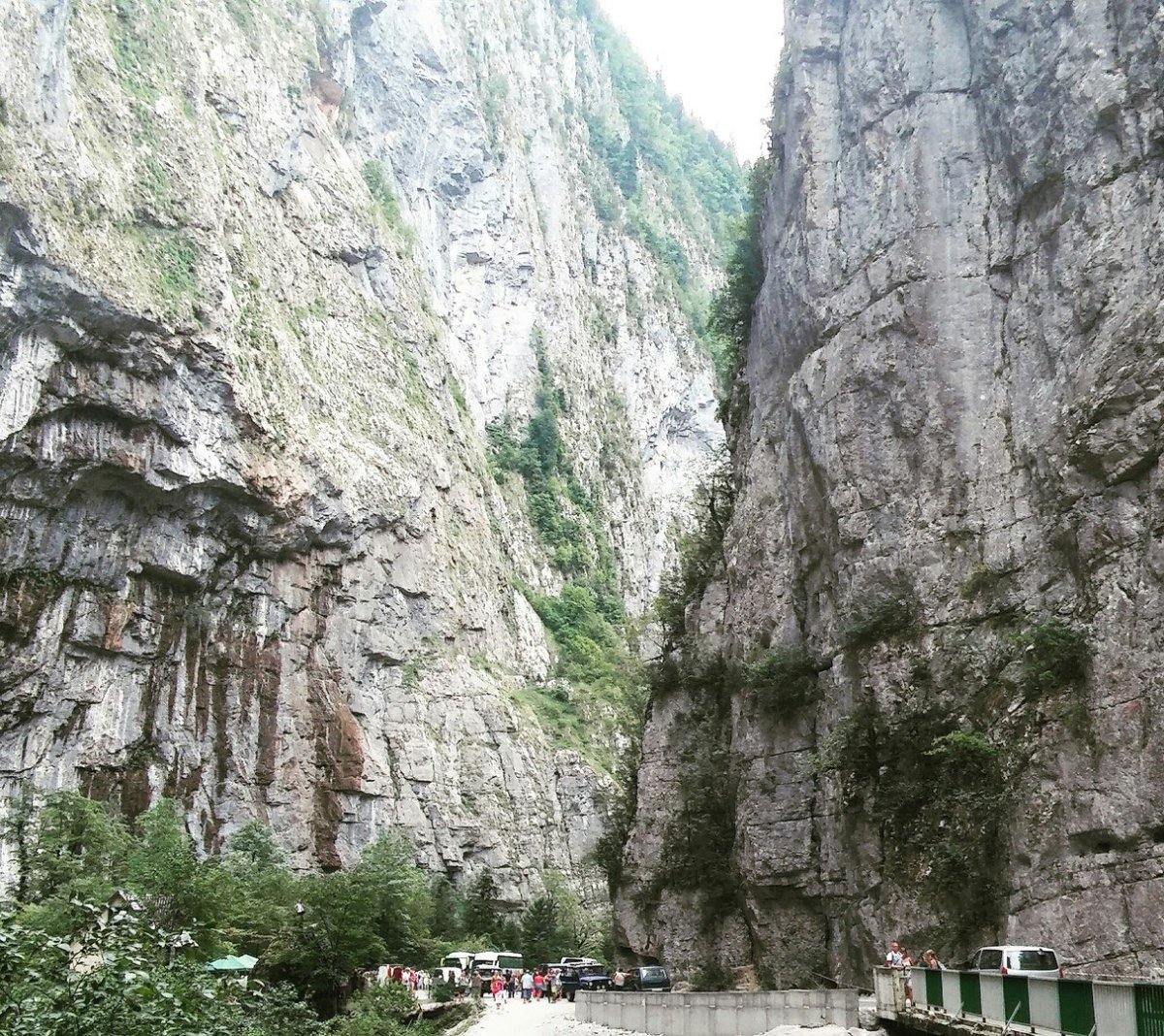 Юпшарское ущелье Абхазия