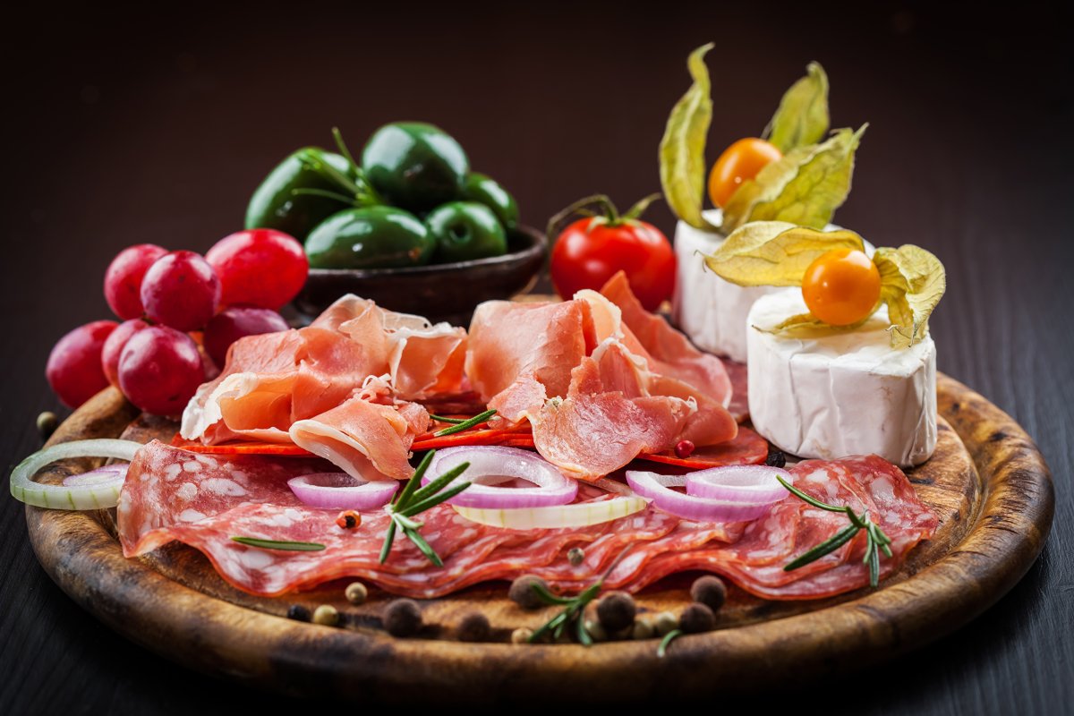 Мясная нарезка