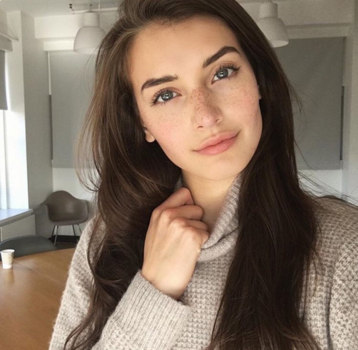 Джессика Клементс селфи