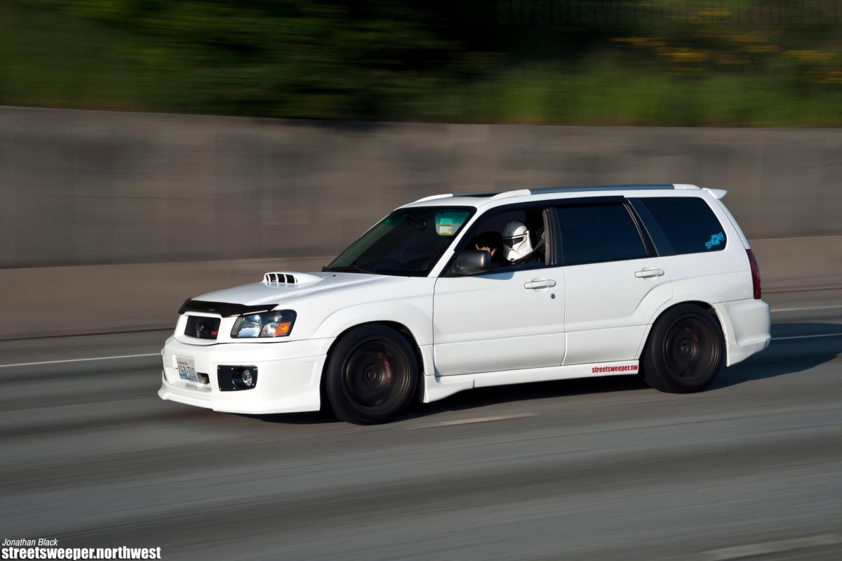 Субару Форестер JDM