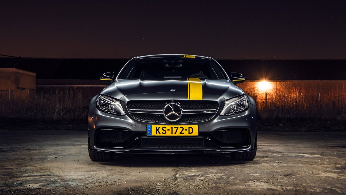 Mercedes c63 AMG