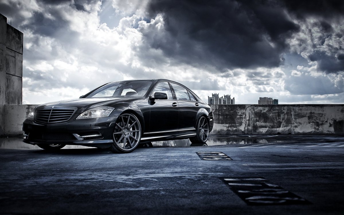 Mercedes Benz 1920 1080
