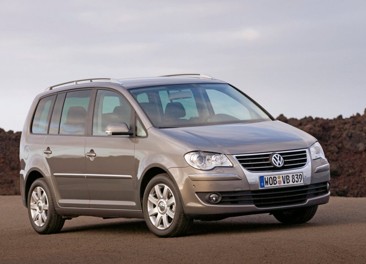 Volkswagen Туран 2010