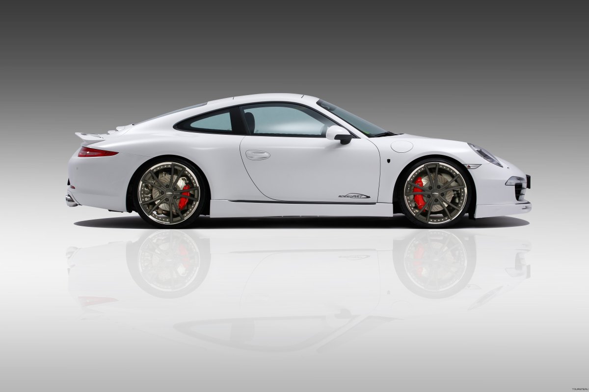 Порше 911 сбоку