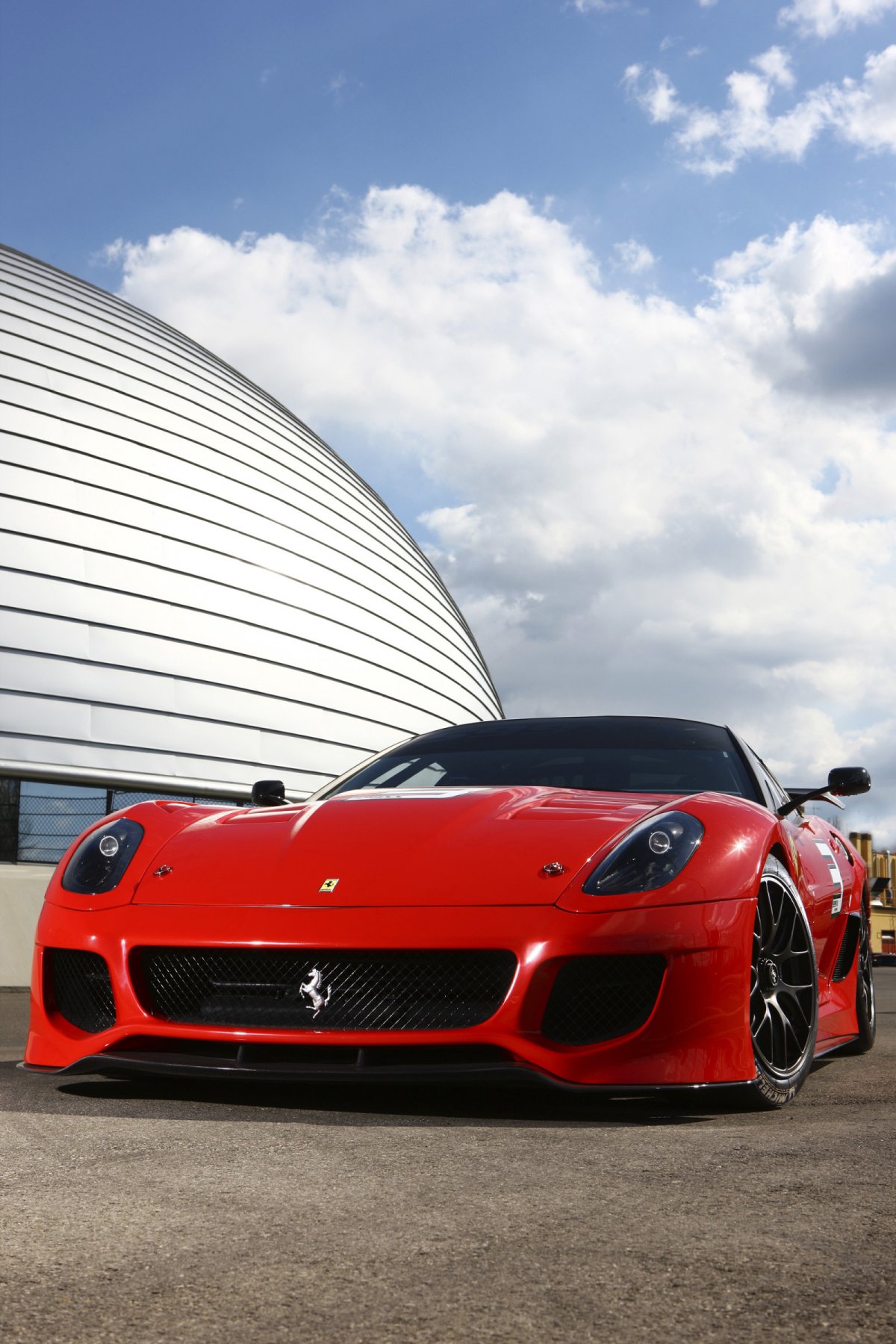 Машина Ferrari Ferrari Ferrari