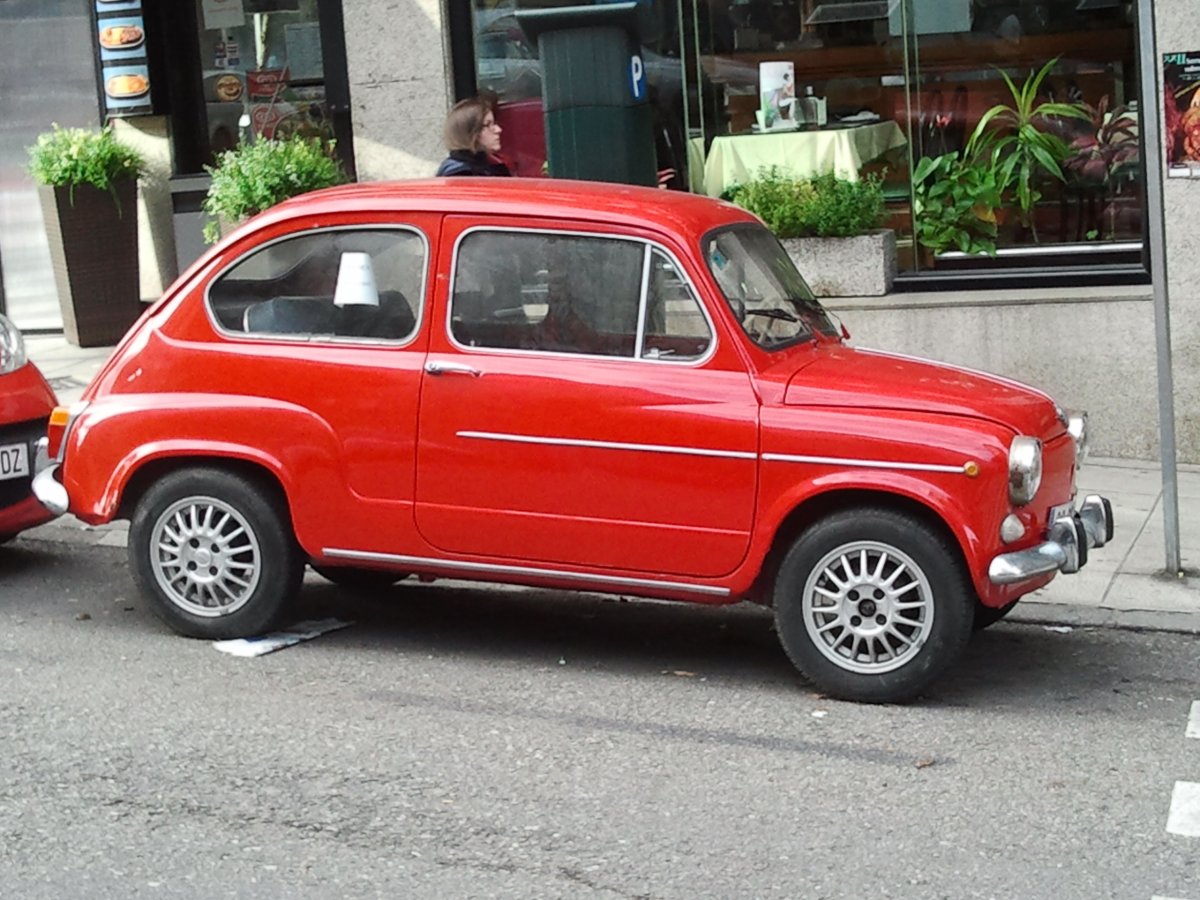 About little Red car