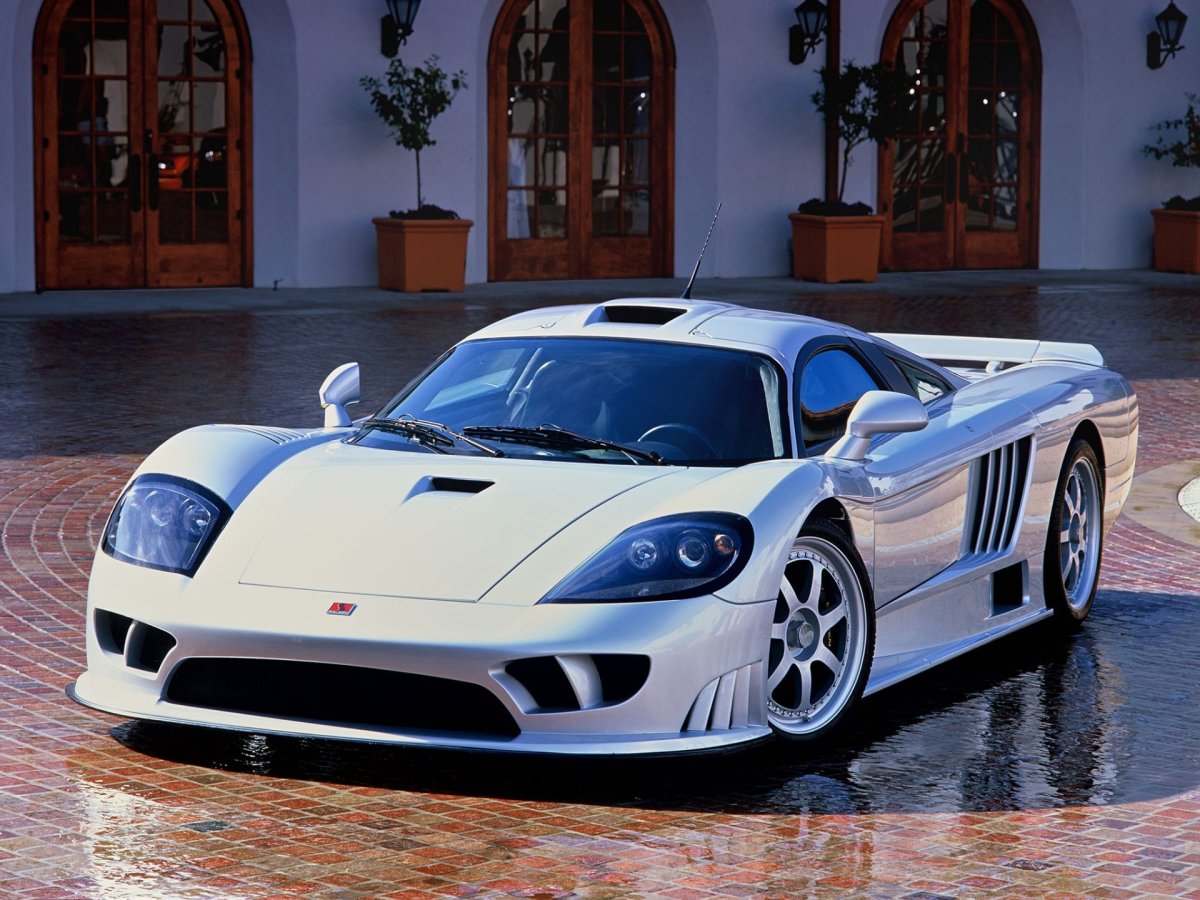 Машина Saleen s7 Turbo