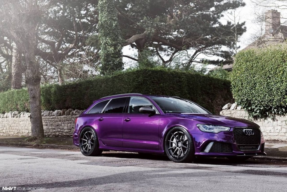Ауди rs6 фиолетовая