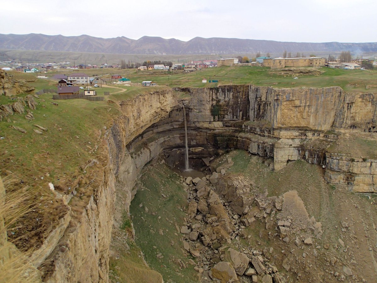 Хунзахский водопад Тобот