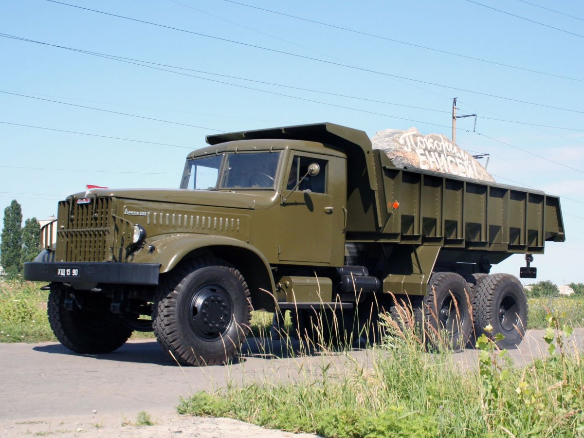Самосвал КРАЗ 222