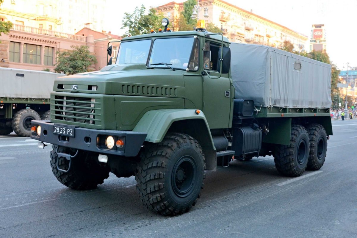 Грузовики КРАЗ 6322