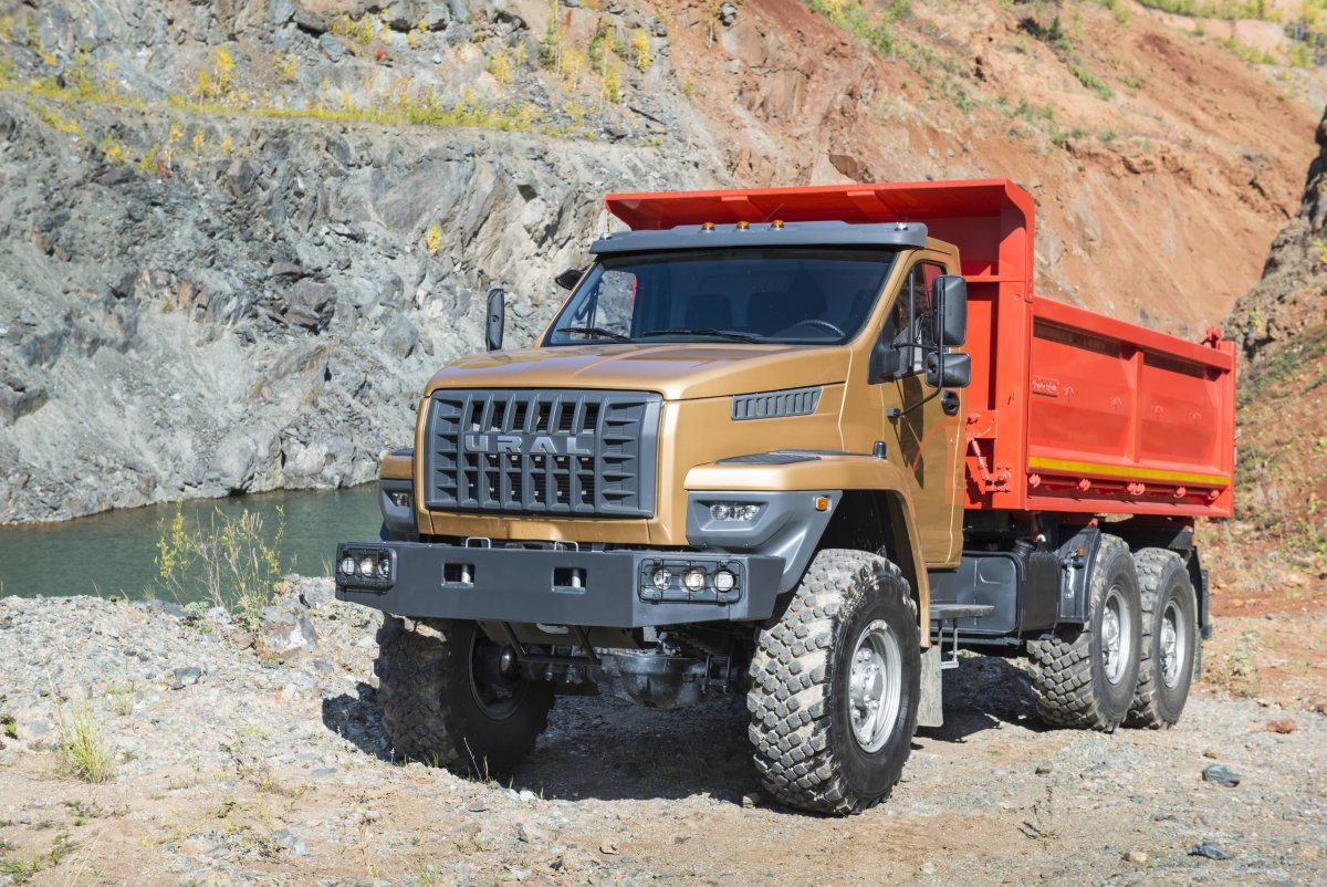 КРАЗ-6510 6х6 самосвал