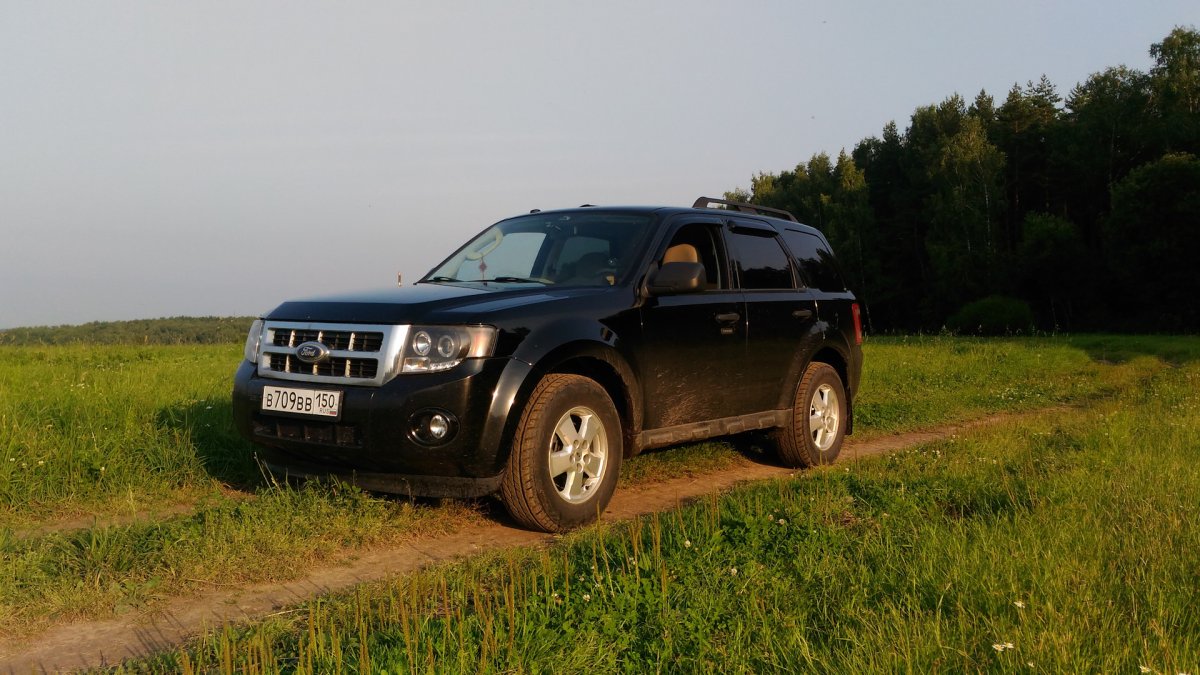 Ford Escape 2.5 л