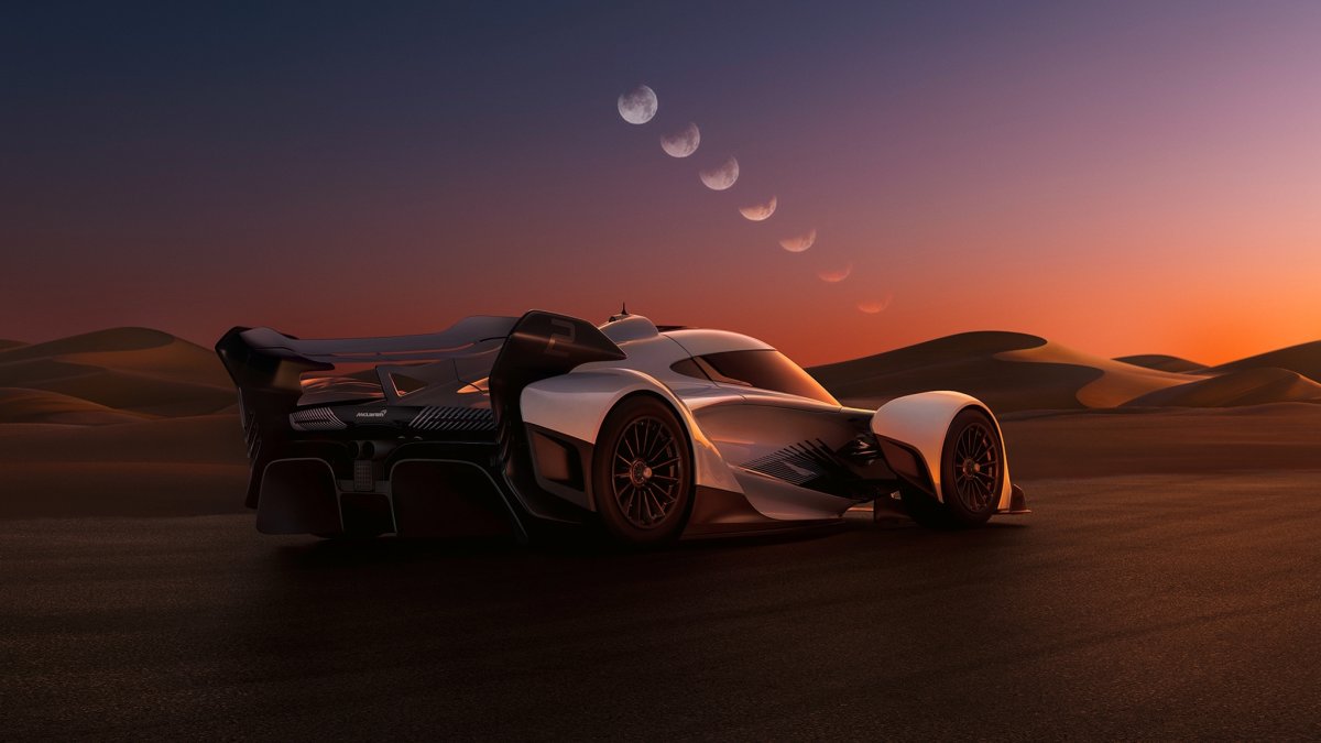MCLAREN Solus gt