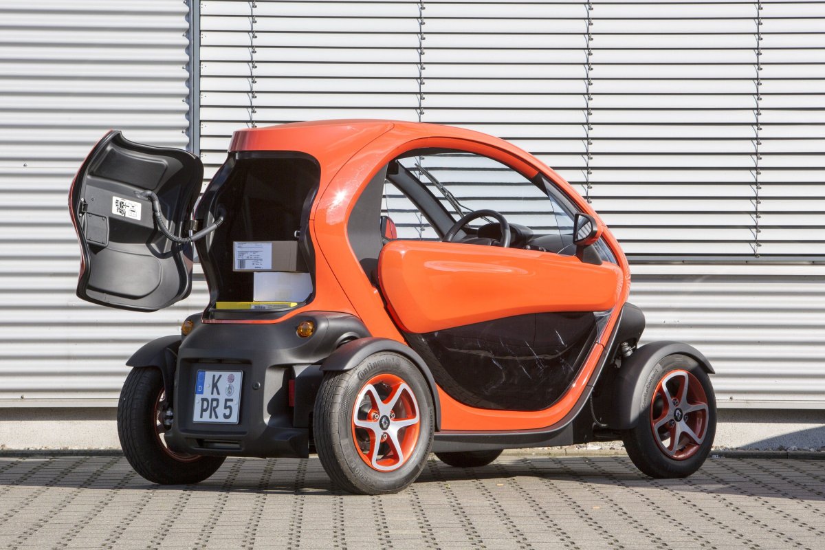Электрический Renault Twizy