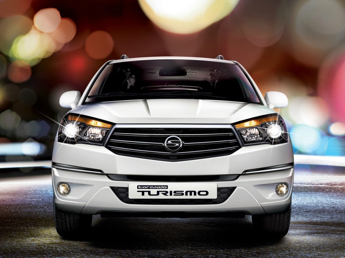 SSANGYONG кокфтвщ Turismo 2013