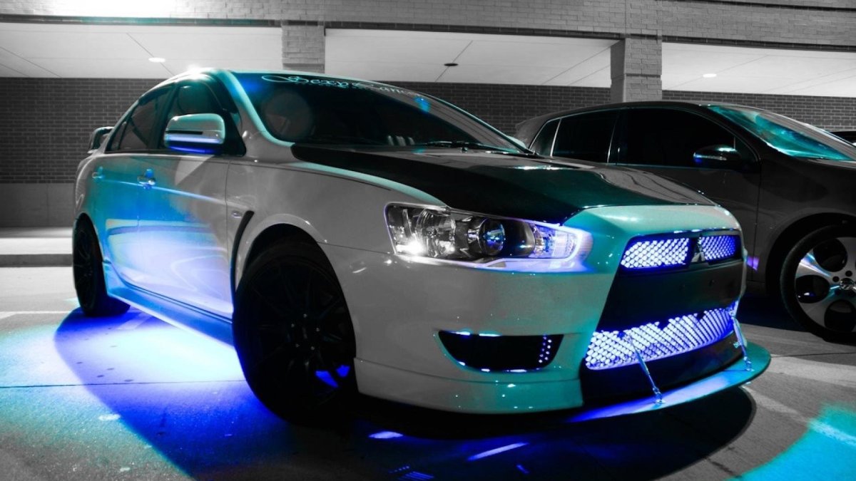 Mitsubishi Lancer x с неоном