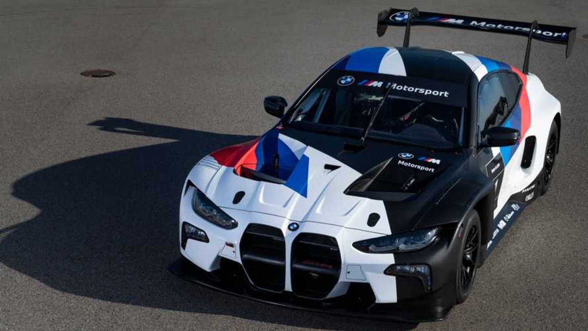 BMW m4 gt4 2022