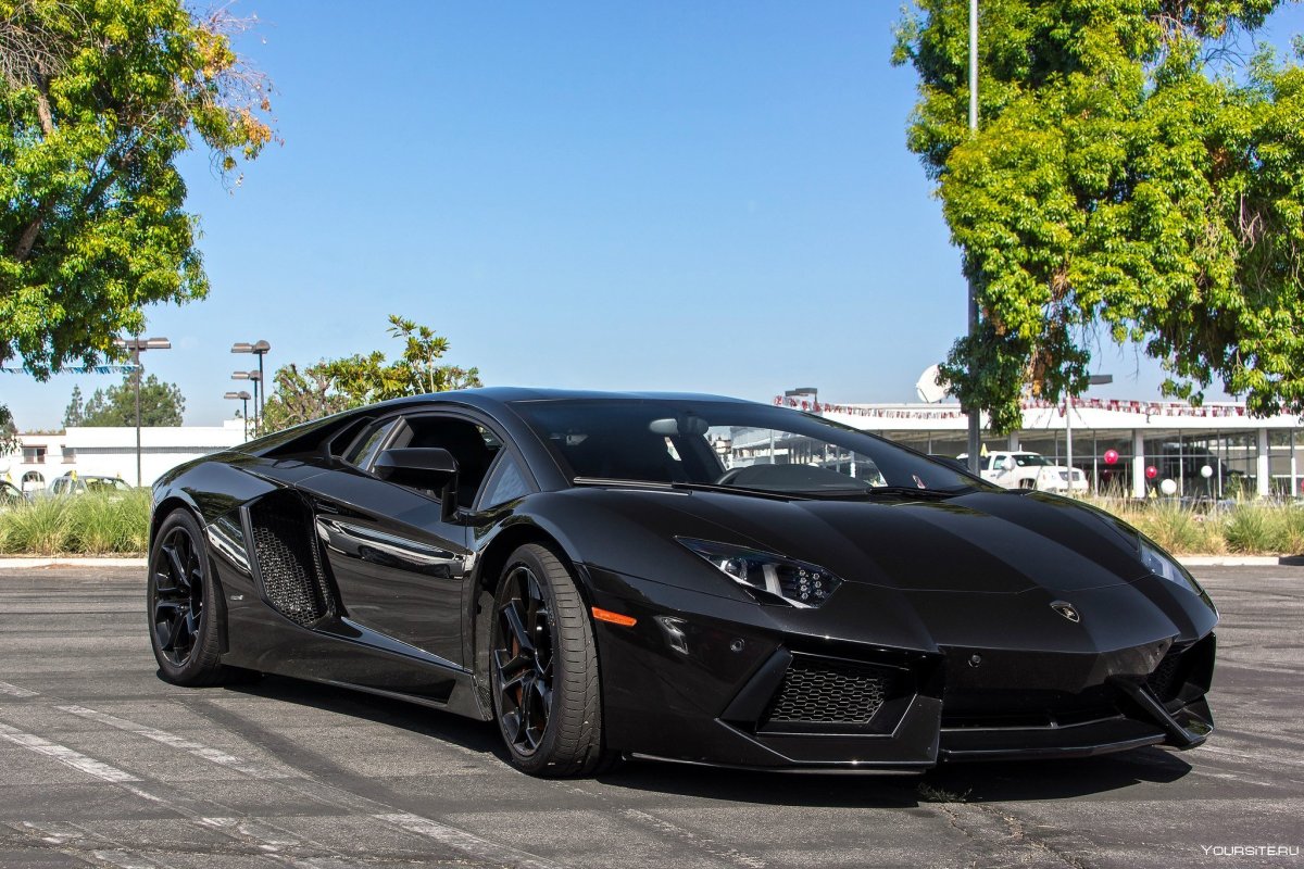 Lamborghini Aventador lp700-4 Black