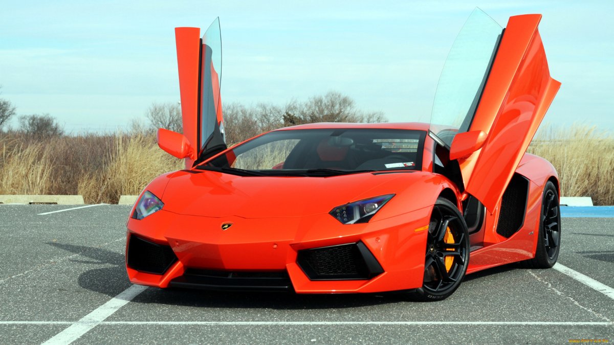 Lamborghini Aventador lp700