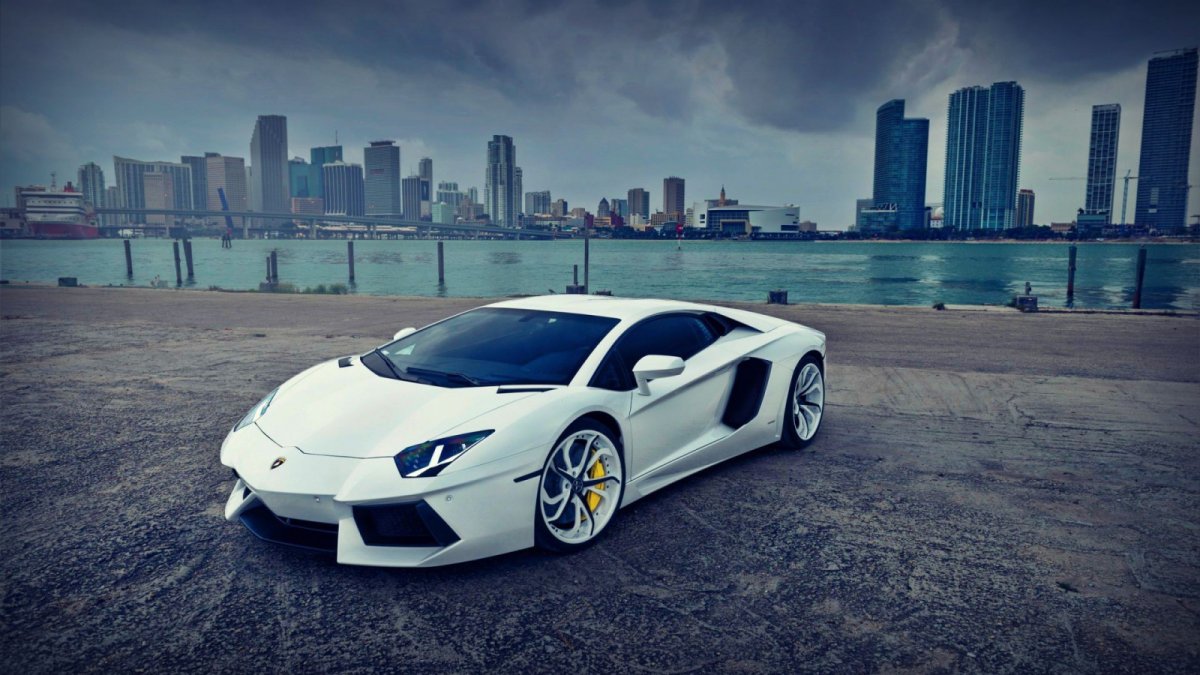 Lamborghini авентадор