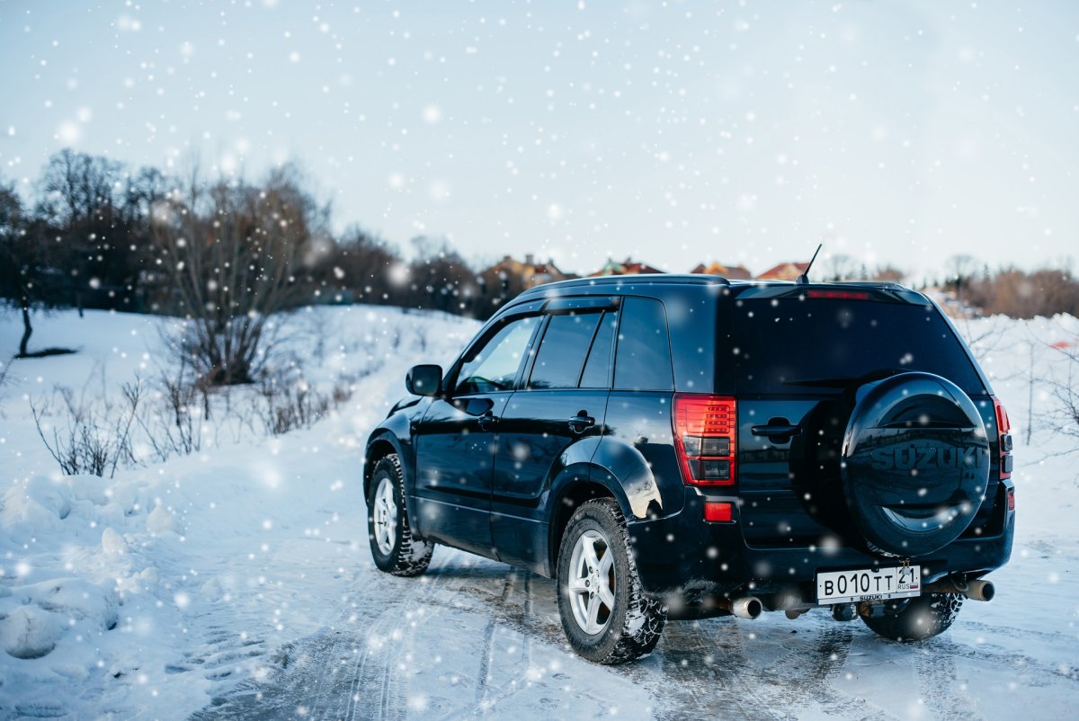 Suzuki Grand Vitara зимой