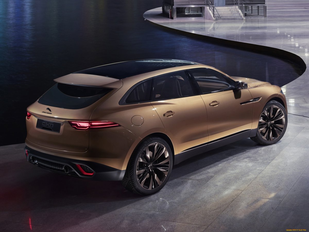 Jaguar SUV 2013 model