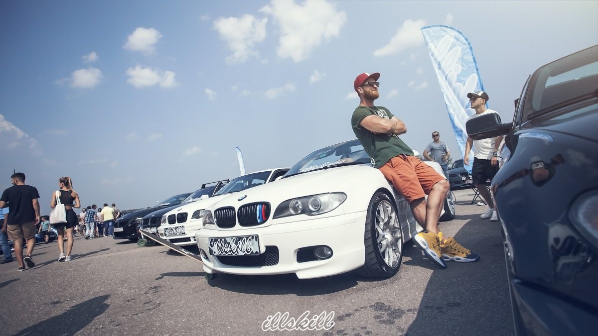 Машины которые разыгрывают на BMW Fest