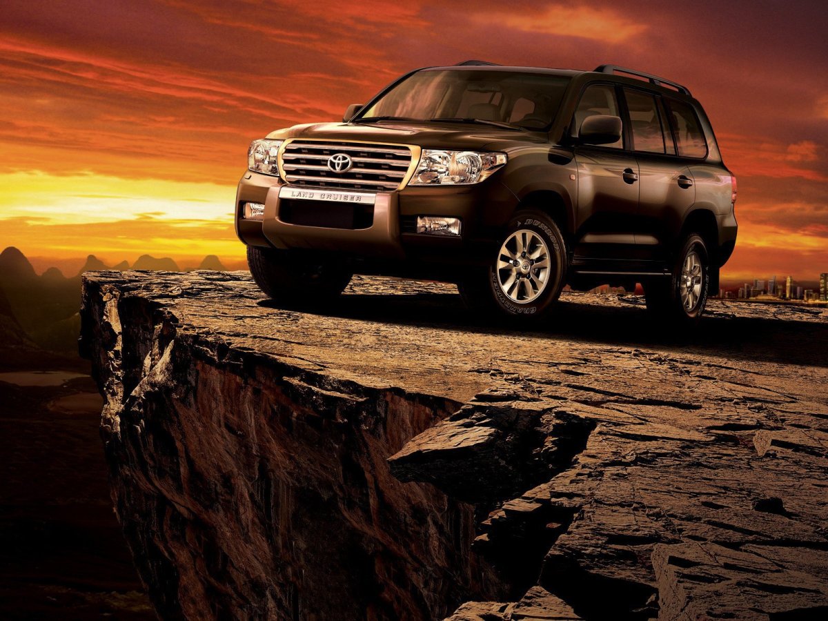 Toyota Land Cruiser 200 и 200
