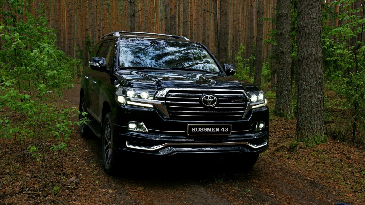 Toyota Land Cruiser 200 бандиты