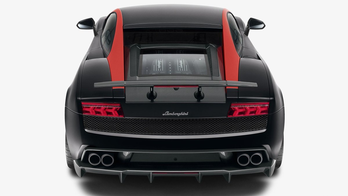 Lamborghini Gallardo lp560-4 вид снизу