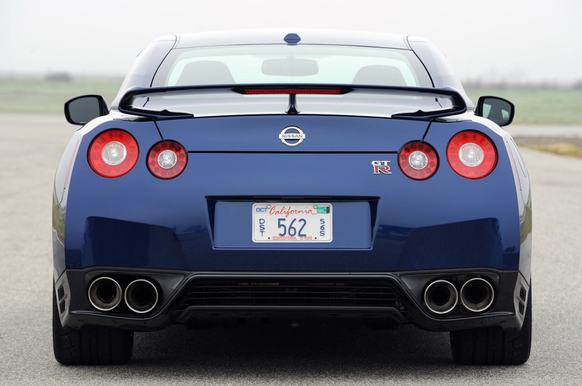 Nissan GTR Rear