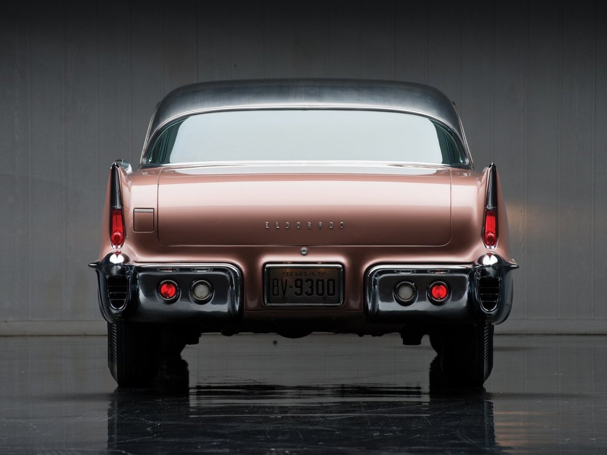 Cadillac Eldorado 1957 sedan