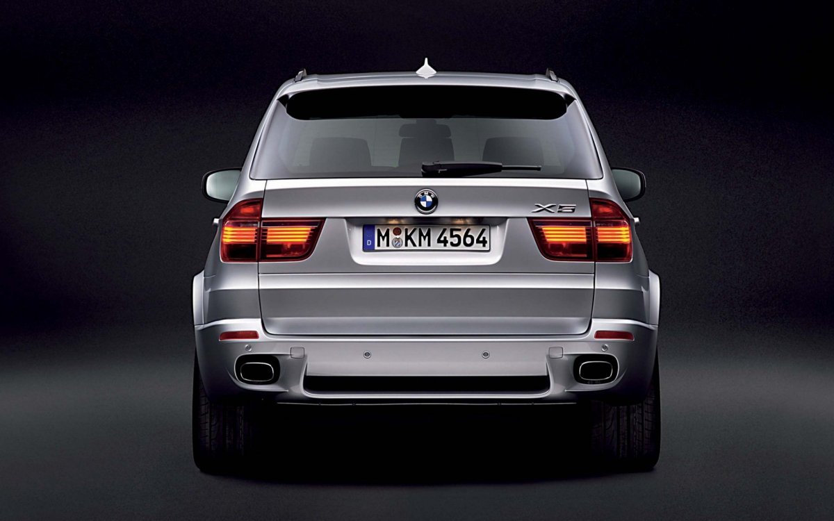 BMW x5 e70 m пакет