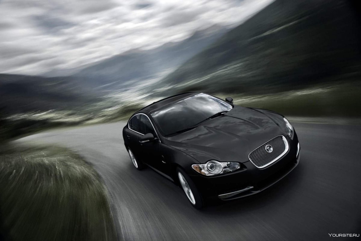 Ягуар XF 2005