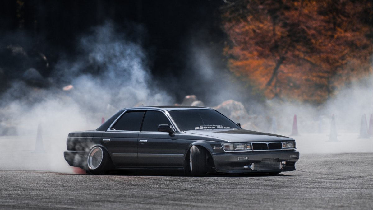 Nissan Laurel 33 дрифт