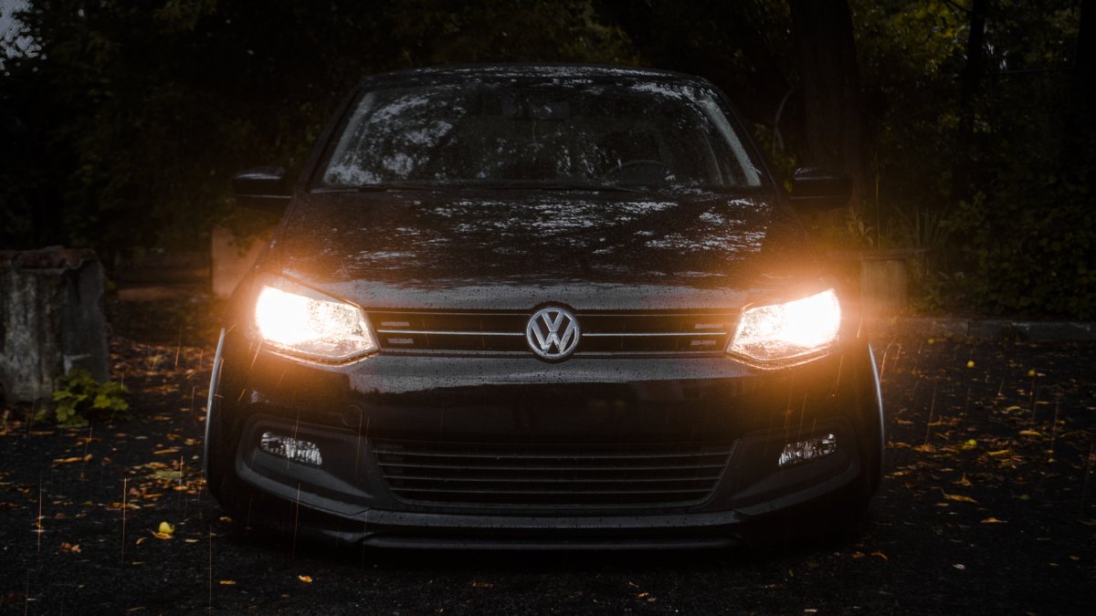 Volkswagen Polo седан