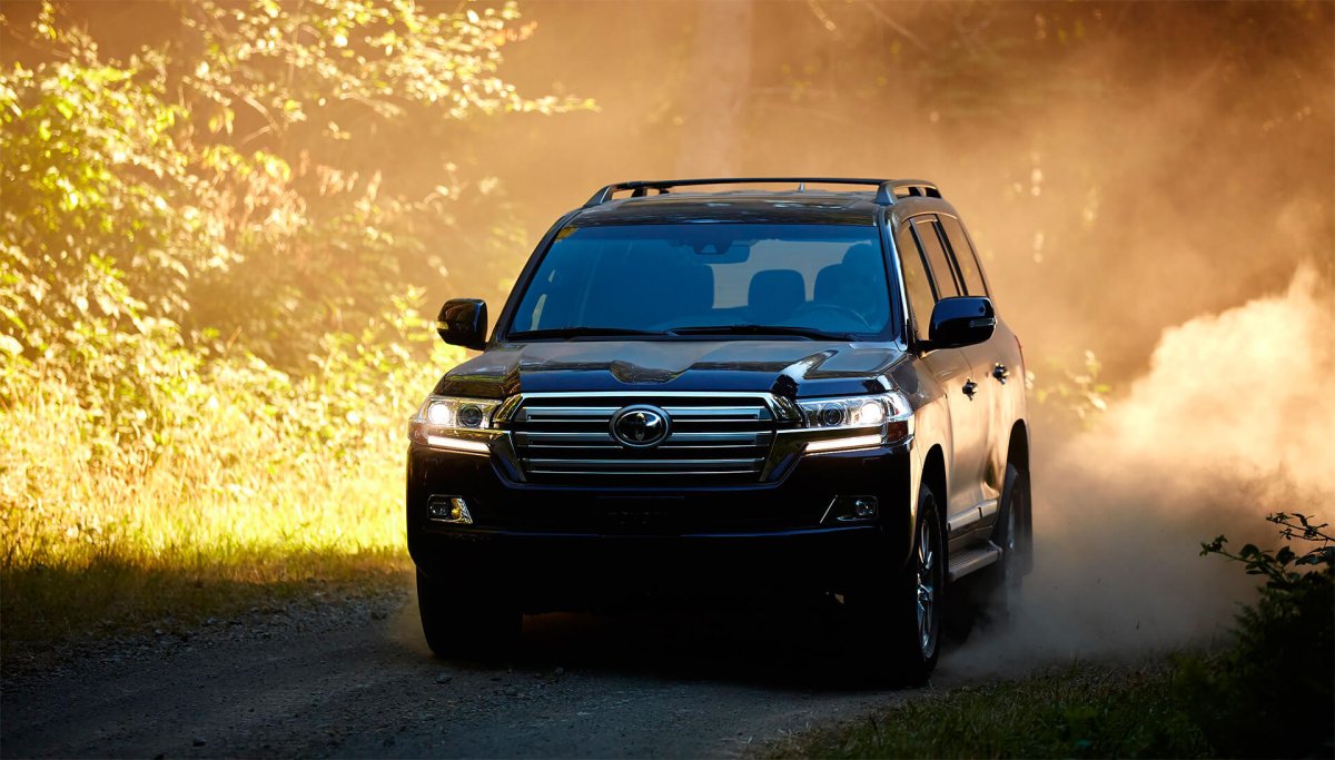 Toyota Land Cruiser 200
