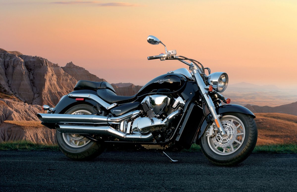 Suzuki Boulevard c109r