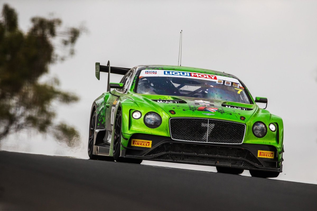 Bentley Continental gt3 12 hours Bathurst