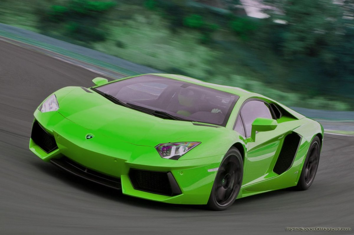 Lamborghini Aventador зеленый