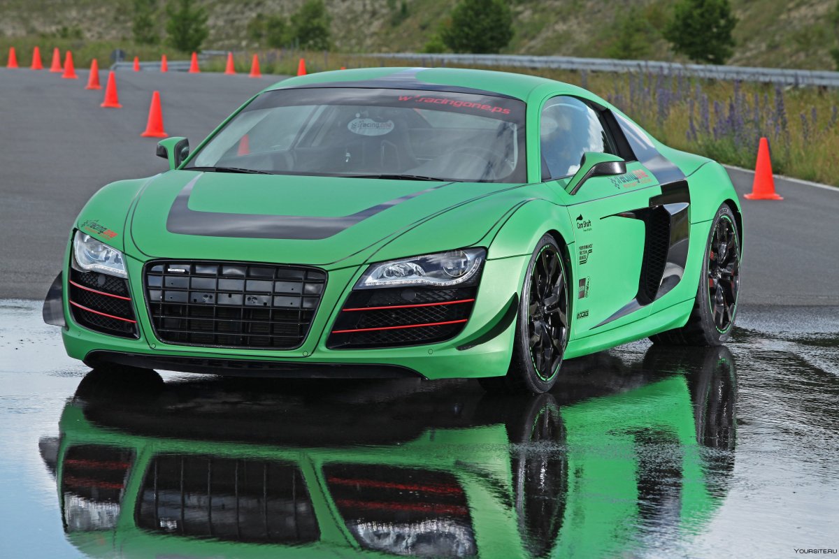 Audi r8 v10 Race