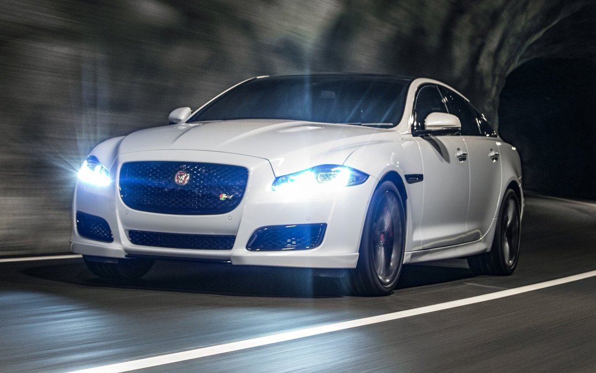 Ягуар XJ 2013 на обои