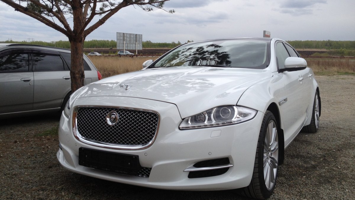 Jaguar XJ Mark 4