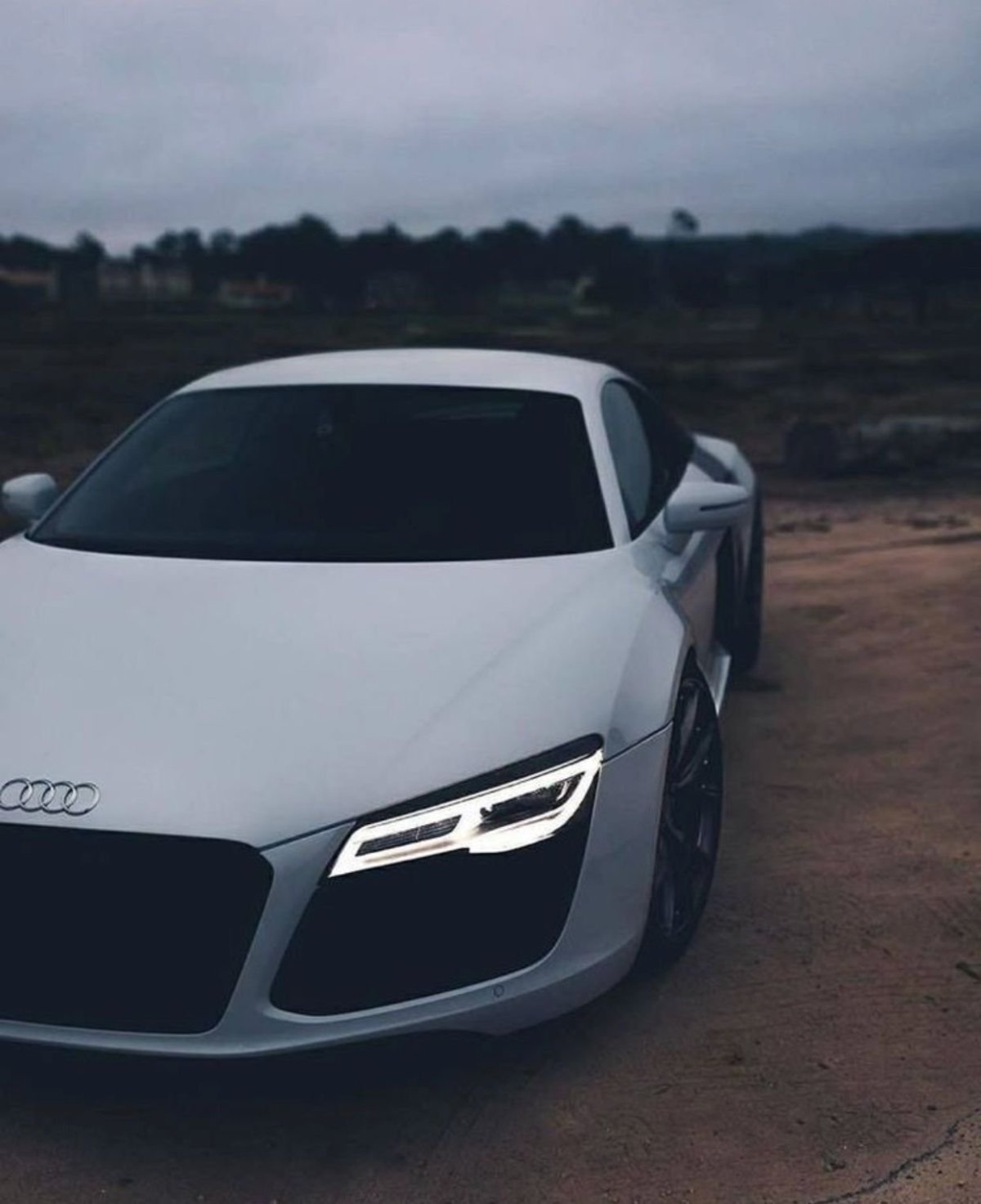 Эстетика Audi r8