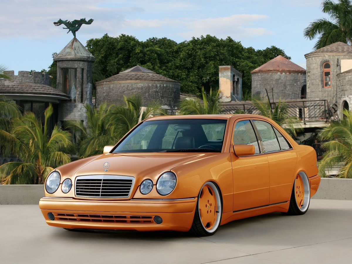 Мерседес w210